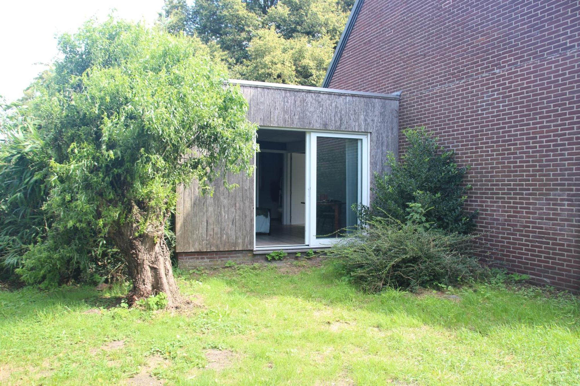 アッフェルデン Even Heukelom Bed & Breakfast エクステリア 写真